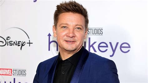 Jeremy Renner Shares Video From Icu Following Snowplow Accident Abc News