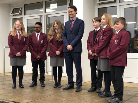 The Petersfield School Raises Funds For Solar Panels Petersfields