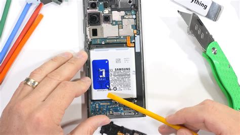 Samsung Galaxy S Ultra Jerryrigeverything Onthult Enkele Geheimen