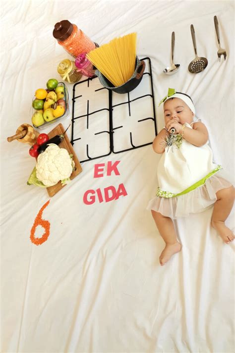 EVDE 1 2 3 4 5 6 7 AYLIK BEBEK KONSEPT FOTOĞRAF ÇEKİMİ ÖNERİLERİ En