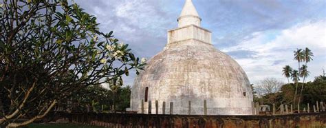 Kataragama Temple - Lakpura™