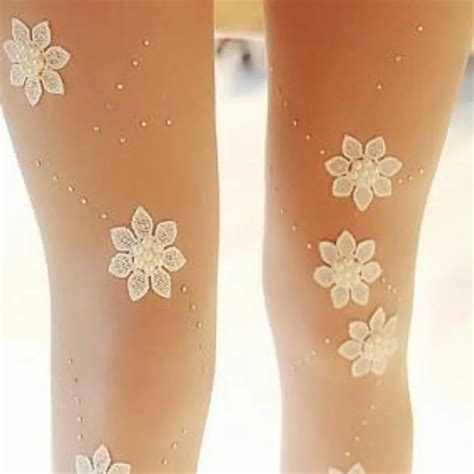 Ygyeeg Bling Crystal Rhinestone Lace Flowers Handmade Pearl Pantyhose