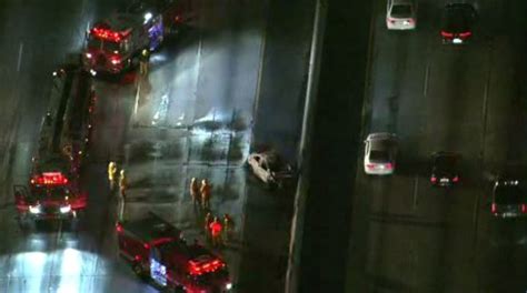 Wreck Fuel Spill Shuts Down The 5 Freeway Near Elysian Park Cbs Los