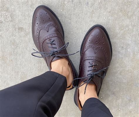 Carets Victoria Wingtip A Minimalist Women S Brogue That Looks