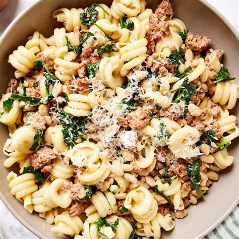 Weeknight Spinach And Sausage Pasta Wyse Guide