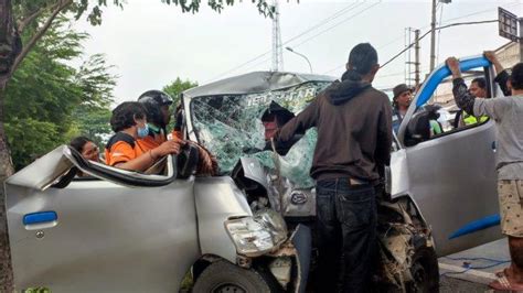 Kesaksian Argi Saat Di Kecelakaan Maut Watugong Semarang Pikap Tiba