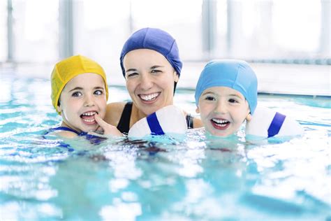 Swimming lessons for kids North Miami Beach – Cool Swim School