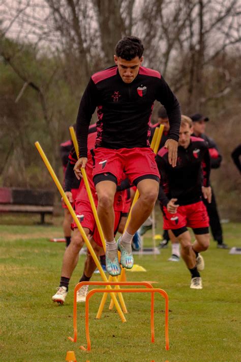 Tras la derrota ante Aldosivi, el plantel de Colón retoma los