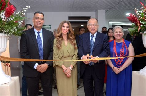 Sentimientos Y Colores La Exposici N Pict Rica Inaugurada En El