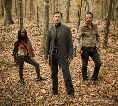 The Walking Dead Season 3 Promo Shot Of David Morrissey And Andrew