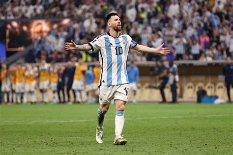 Argentina vence a França nos pênaltis e é tricampeã da Copa do Mundo