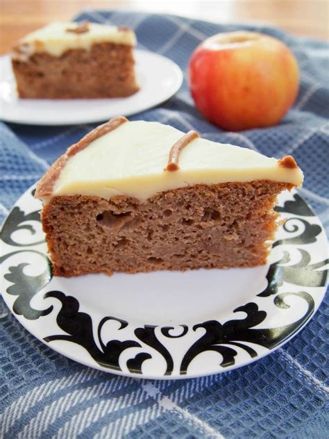 Sour Cream Apple Cake Carolines Cooking