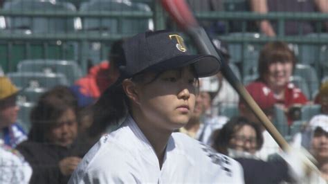 【センバツ】「一球でも多く選手に受けてほしい」史上初！甲子園で女子マネージャーがノック 部員13人の城東に惜しみない拍手 特集 Mbsニュース