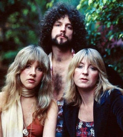 Stevie And Christine And Lindsay Stevie Nicks Fleetwood Mac Stevie