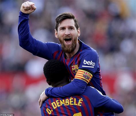 Sevilla 2 4 Barcelona Lionel Messi Hat Trick Sees Barcelona Win Daily Mail Online