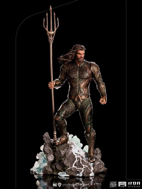 Figura De Aquaman En La Liga De La Justicia De Zack Snyder