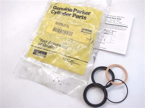 Genuine Parker Cylinder Parts Rk02ml0135 Rod Seal Kit New In Package T34 Ebay