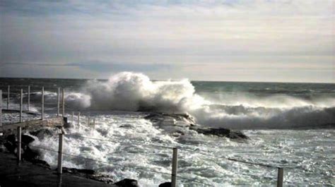 METEO BURRASCA Di VENTO FREDDO Per La BEFANA Con MAREGGIATE