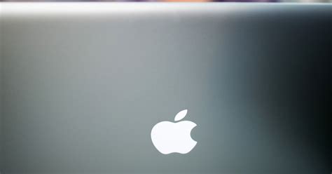 Apple Ios Security Flaw Prompts Major Fixes For Mac And Mobile