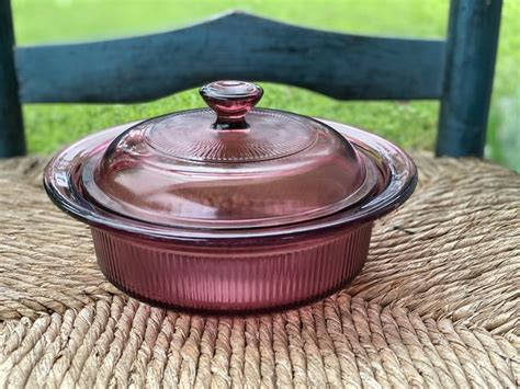 VISIONS Cookware In Cranberry 24oz V 30 B Corning USA Range Top