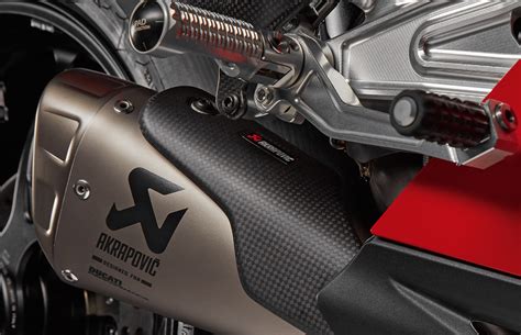 Ducati Streetfighter V4 Akrapovic Titanium Full Exhaust Assembly Up