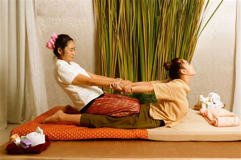 Manfaat Thai Massage Untuk Kesehatan Bukan Hanya Bikin Badan Rileks