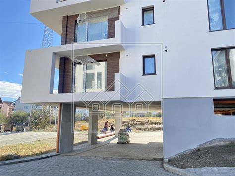 Apartament De Vanzare In Sibiu 2 Camere Si Boxa Finisat La Cheie