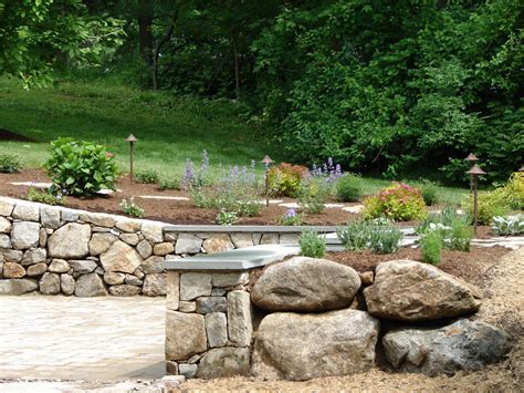 Stone Walls | Bolton Landscape Design & Masonry Inc.