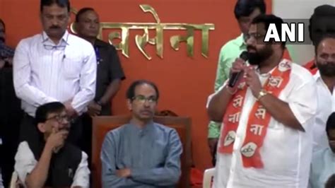 Maharashtra News Advay Hire Patil Join Hands With Uddhav Thackeray And