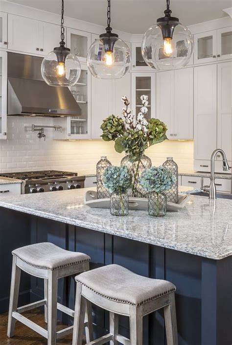 29+ Small Kitchen Lighting Ideas for Low Ceilings