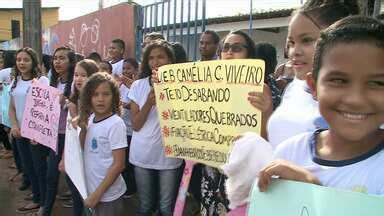 JMTV 1ª Edição Pais estudantes e professores realizam protesto em