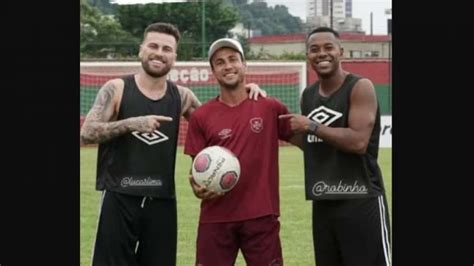 Condenado Na It Lia Robinho Participa De Jogo Treino De Clube Paulista