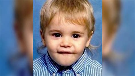 Justin Biebers Childhood Pictures Youtube