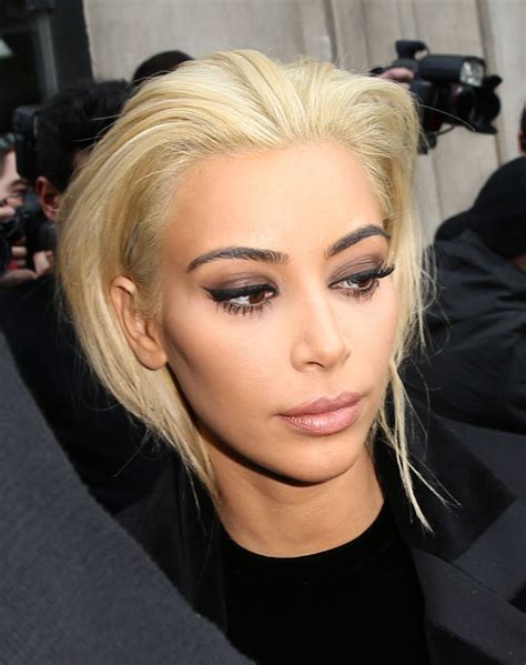 Kim Kardashian Shows Off Her New Blonde Hair 193014 Photos The