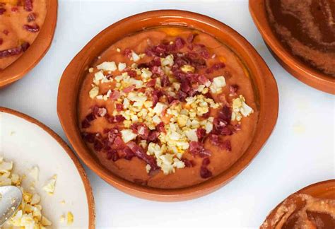 Receta tradicional de salmorejo Guía de Restaurantes en Santander