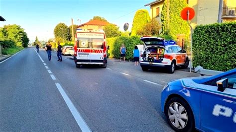 Piacenza Auto Infilzata Dal Guardrail Foto Da IlPiacenaza