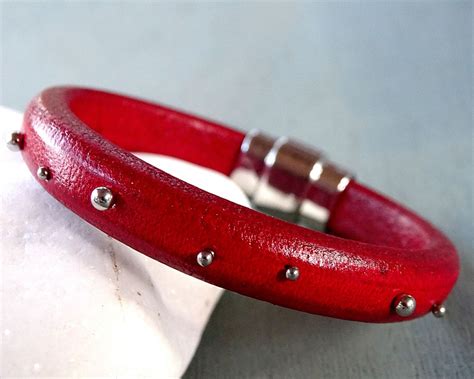 Womens Red Leather Bracelet Women Womens Fashion Leather Bracelet