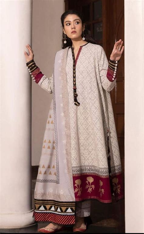 Pin By Mohini Wasdev On Dresses Pakistani Dresses Casual Stylish