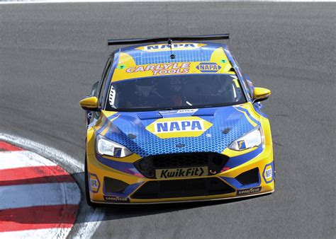 1 Ash Sutton 2022 Ford Focus ST BTCC Brands Hatch Flickr