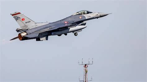 Washington donne son feu vert aux F 16 réclamés par la Turquie Radio