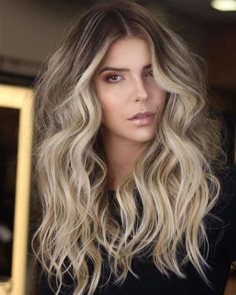 Blonde Highlights Ideas For A Chic Makeover In Hair Adviser Blonde Highlights White