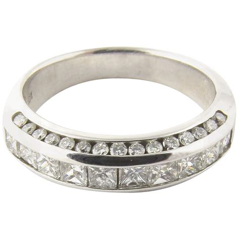 14 Karat White Gold Diamond Wedding Band At 1stdibs