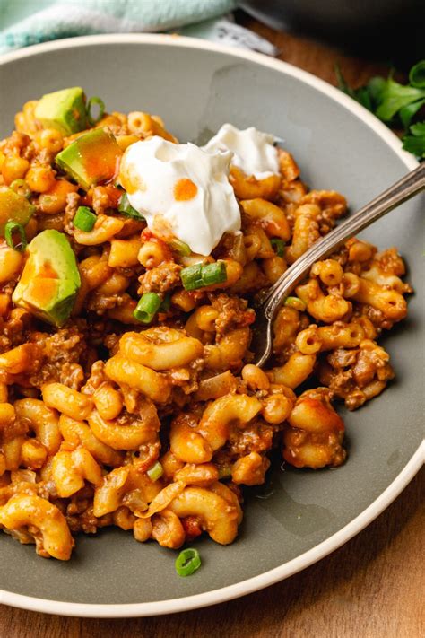 Easy Cheesy Chili Mac One Pot Recipe