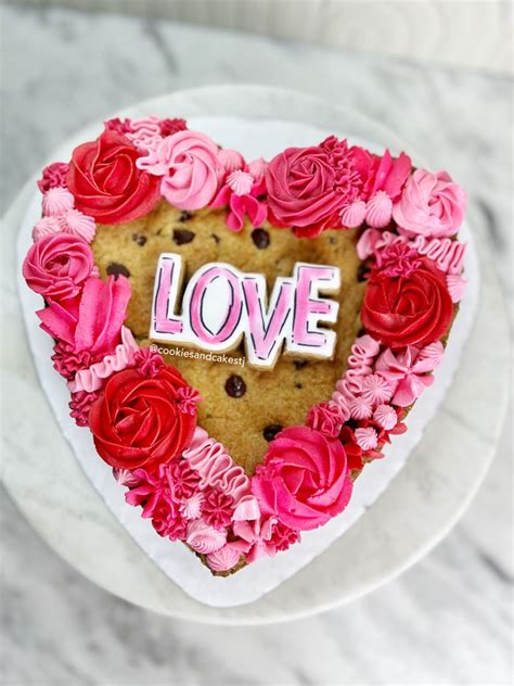 St Valentines Day Cookie Cake Valentines Day Cakes Valentines Day