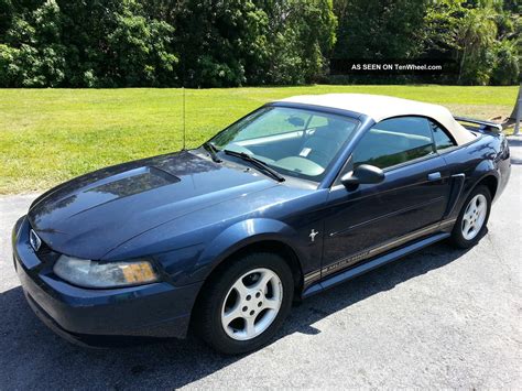 2001 Ford Mustang Convertible