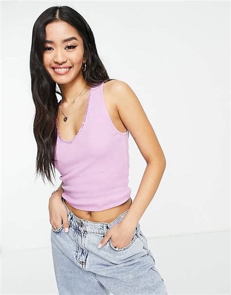 Asos Design Trägertop Mit V Ausschnitt Und Spitzenbesatz In Flieder