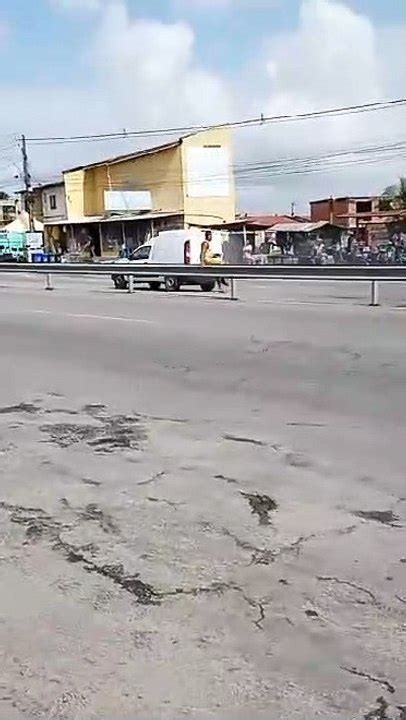 Pelo Dia Moradores Protestam Contra Falta D Gua Em Marechal