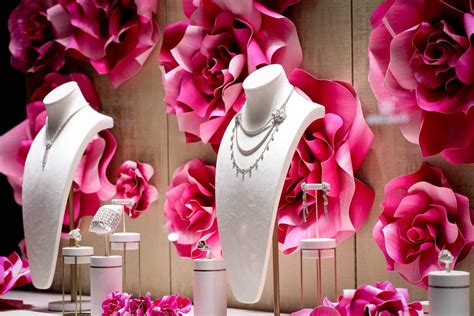 Studio Marianne Guély - PIAGET_Rose Garden_EN