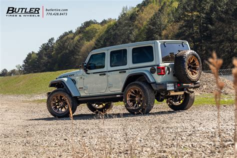 Jeep Wrangler With 22in Fuel Flame Wheels Exclusively From Butler Tires
