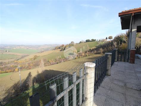 Casa Semindipendente In Vendita A Terre Roveresche Orciano Di Pesaro